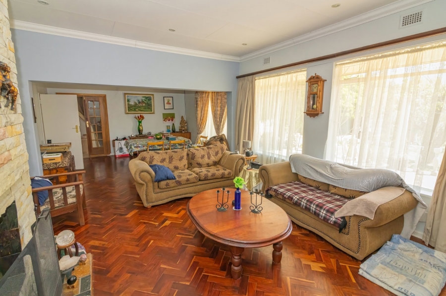 4 Bedroom Property for Sale in Wilgenhof Free State